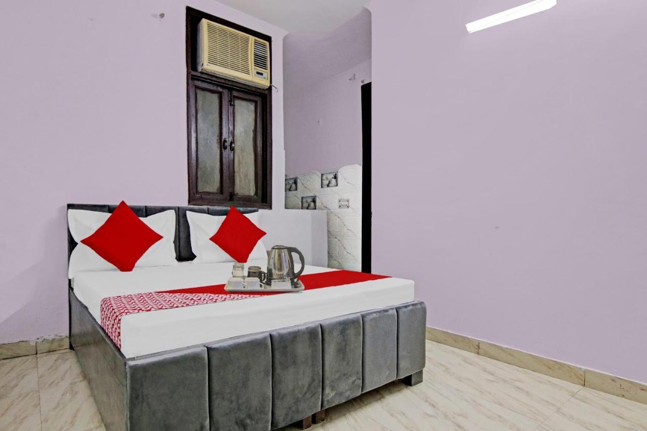 Hotel O Chaudhary Villa Yeni Delhi Dış mekan fotoğraf