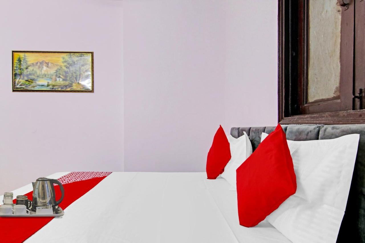 Hotel O Chaudhary Villa Yeni Delhi Dış mekan fotoğraf