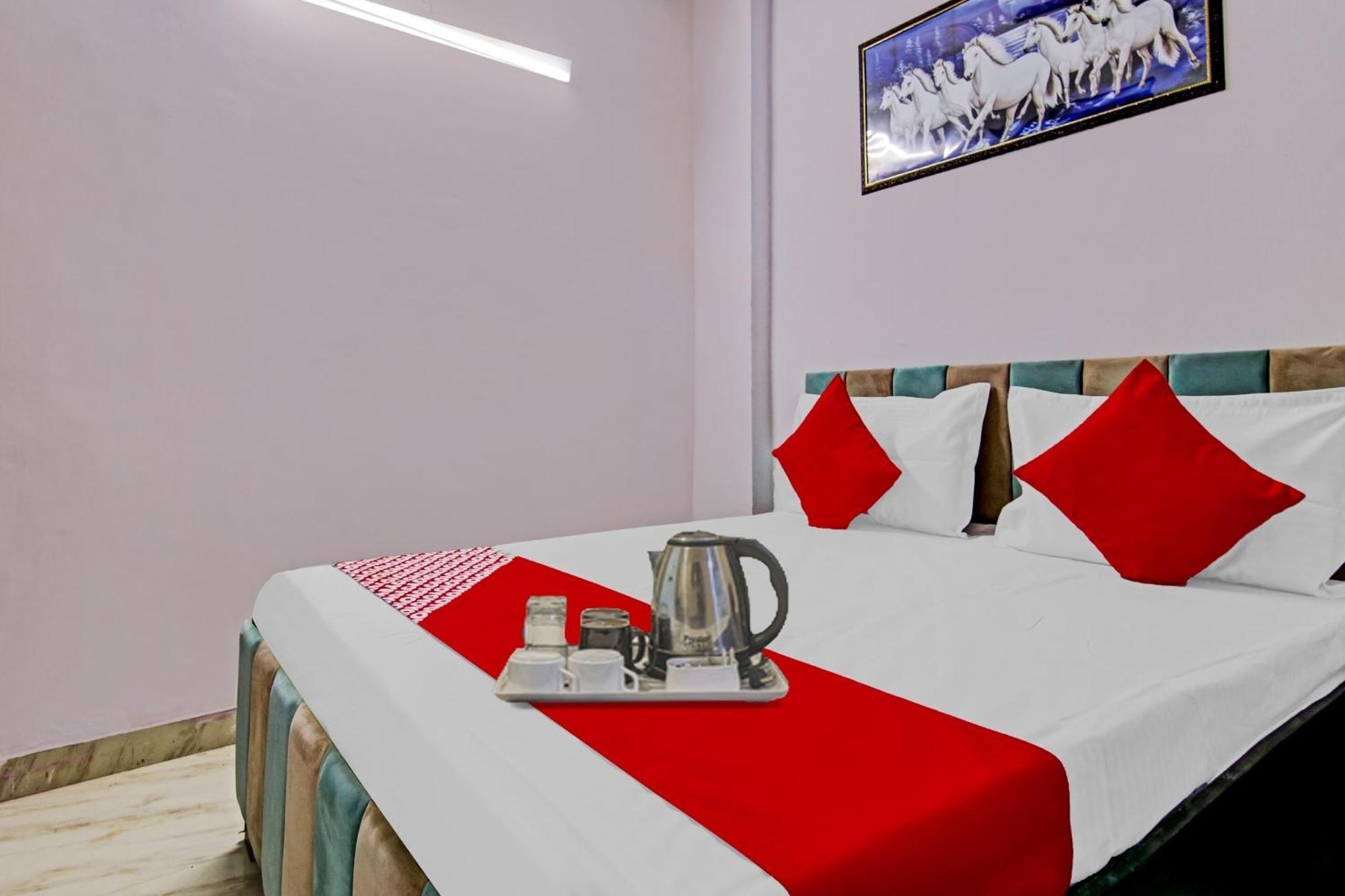 Hotel O Chaudhary Villa Yeni Delhi Dış mekan fotoğraf
