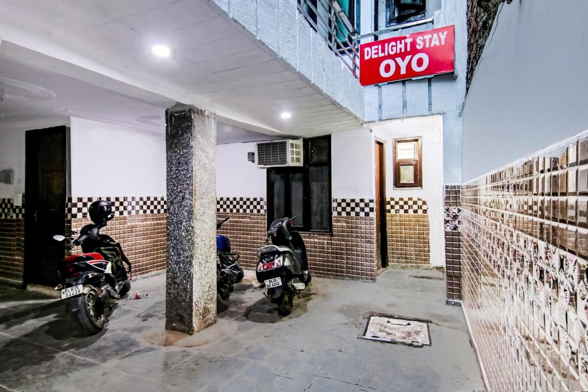 Hotel O Chaudhary Villa Yeni Delhi Dış mekan fotoğraf